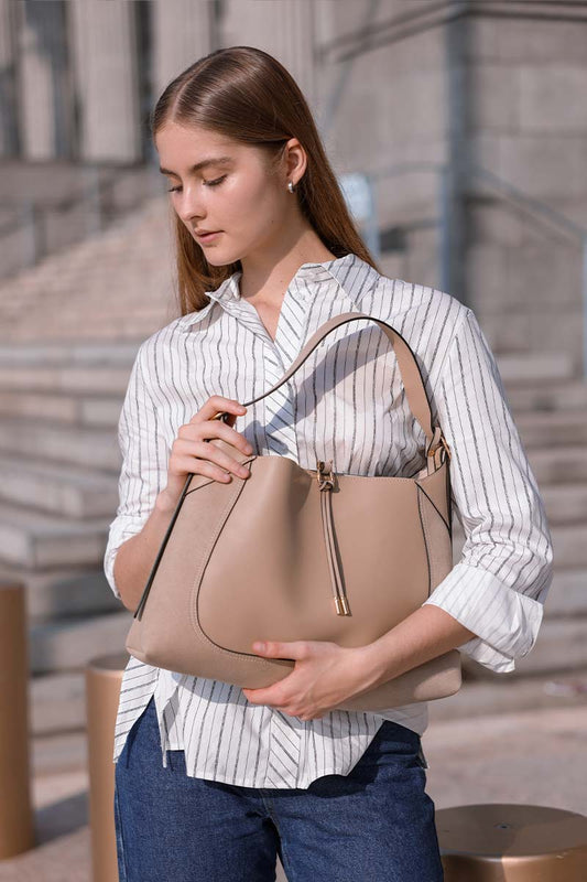 Manhattan Tote Bag in Taupe