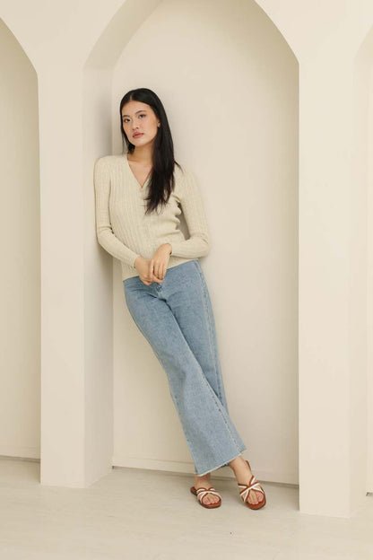 Nori Cloud Contrast Sliders in Cream/Tan