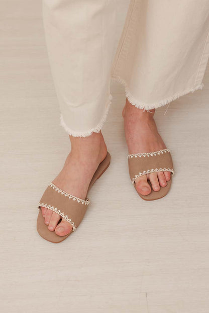 Onda Crochet Sliders in Brown Suede
