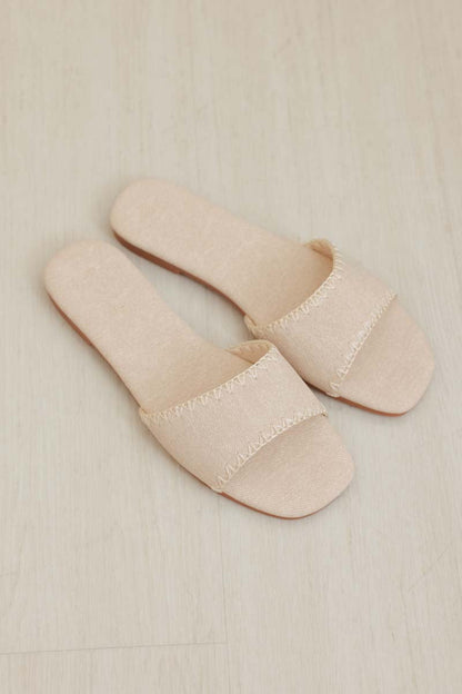 Onda Crochet Sliders in Waterproof Linen