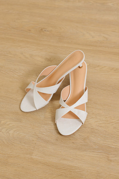 Rivelle Kitten Heels in White