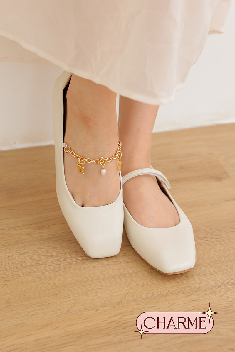 Rosavie Charmé Maryjane Flats in Cream