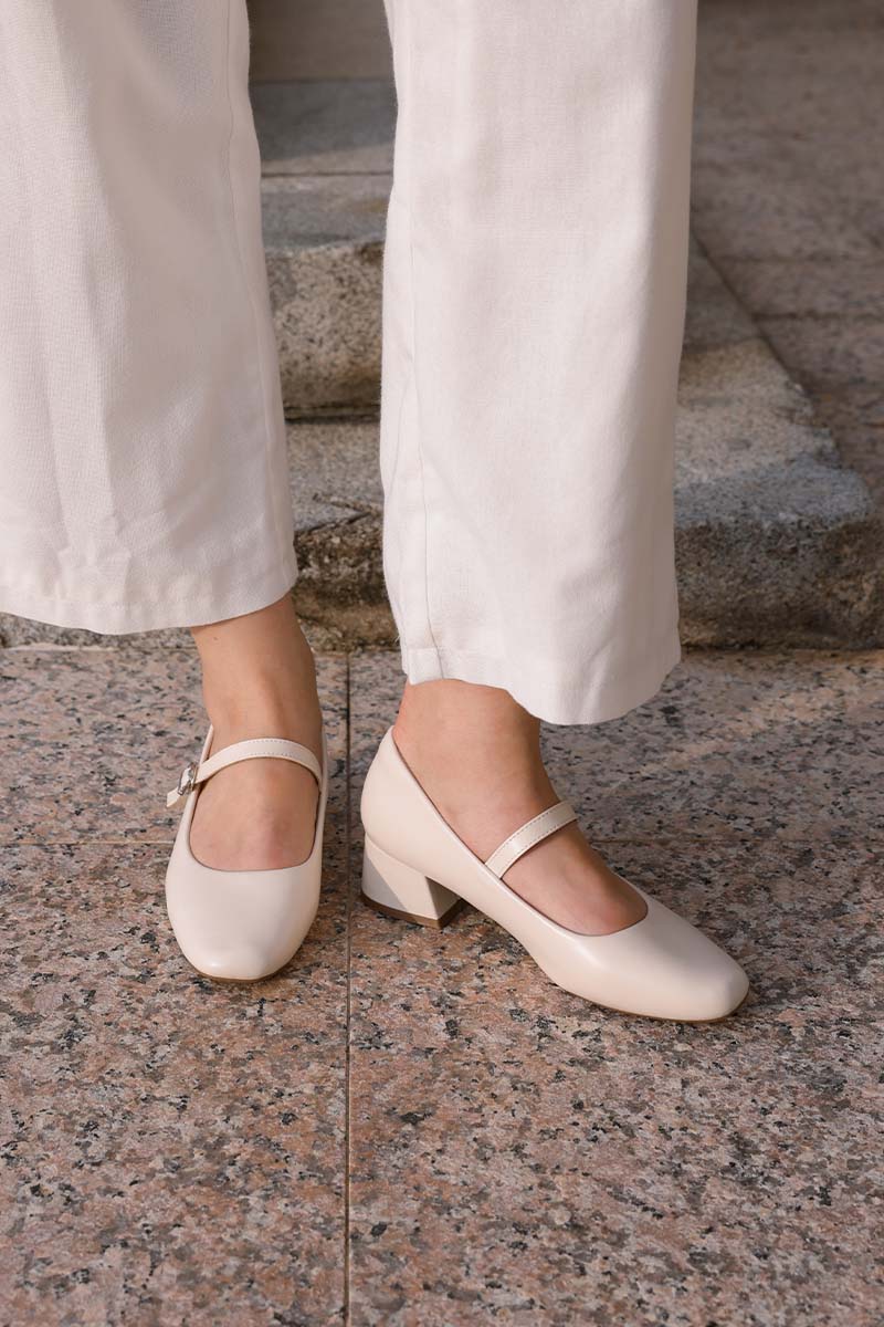 Roxxy Cloud Maryjane Heels in Cream