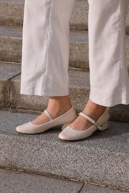 Roxxy Cloud Maryjane Heels in Cream