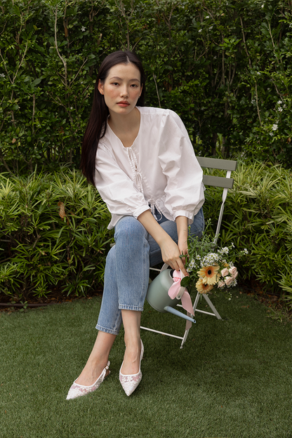 [PRE-ORDER] Ruellia Embroidered Slingback Flats in White