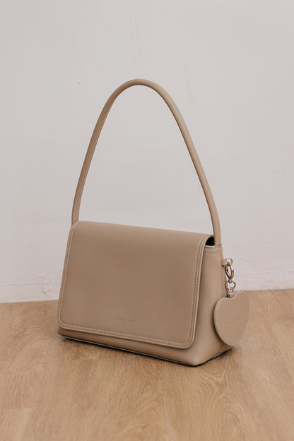 Sydney Shoulder Bag in Taupe