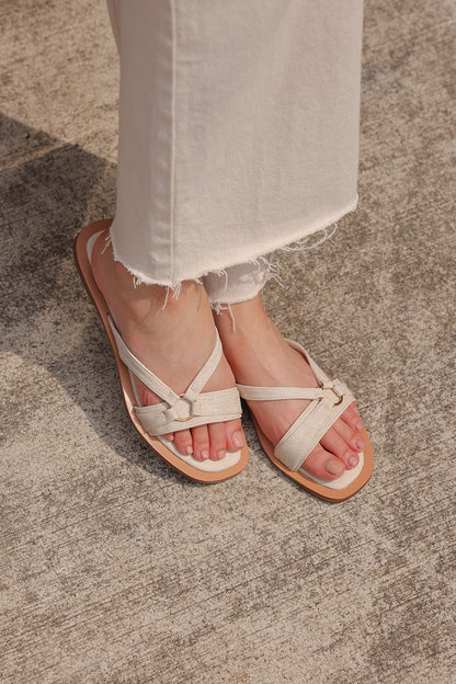 Violetta Sliders in Waterproof Linen