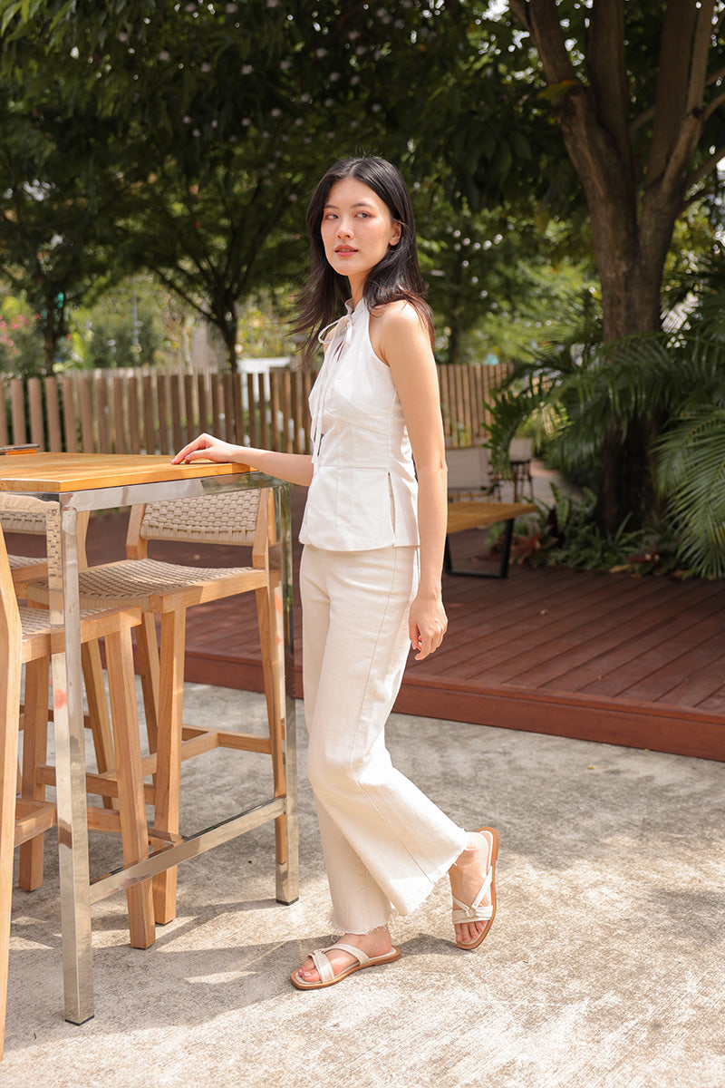 Violetta Sliders in Waterproof Linen