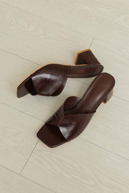 Wren Block Heels in Mahogany
